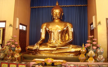 Bangkok và những ngôi chùa: Chốn an lành giữa thành phố nóng